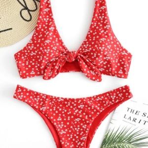 NEW- Red flower pattern front tie knot bikini